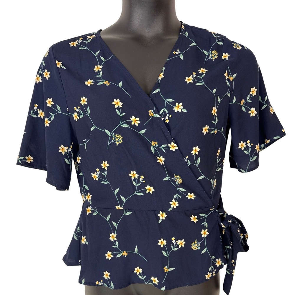 Kaileigh Wrap Top Women Large Navy Blue Floral Peplum Short Sleeve V-Neck